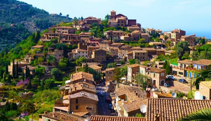 Qué hacer en Baleares, Deia