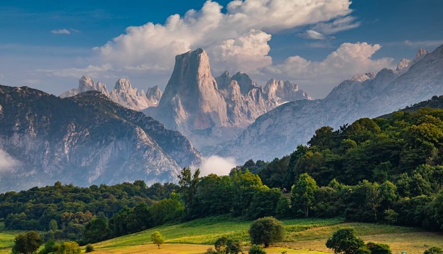 Qué hacer en Asturias, Naranjo de Bulnes
