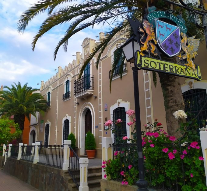 HOTEL RURAL SOTERRAÑA